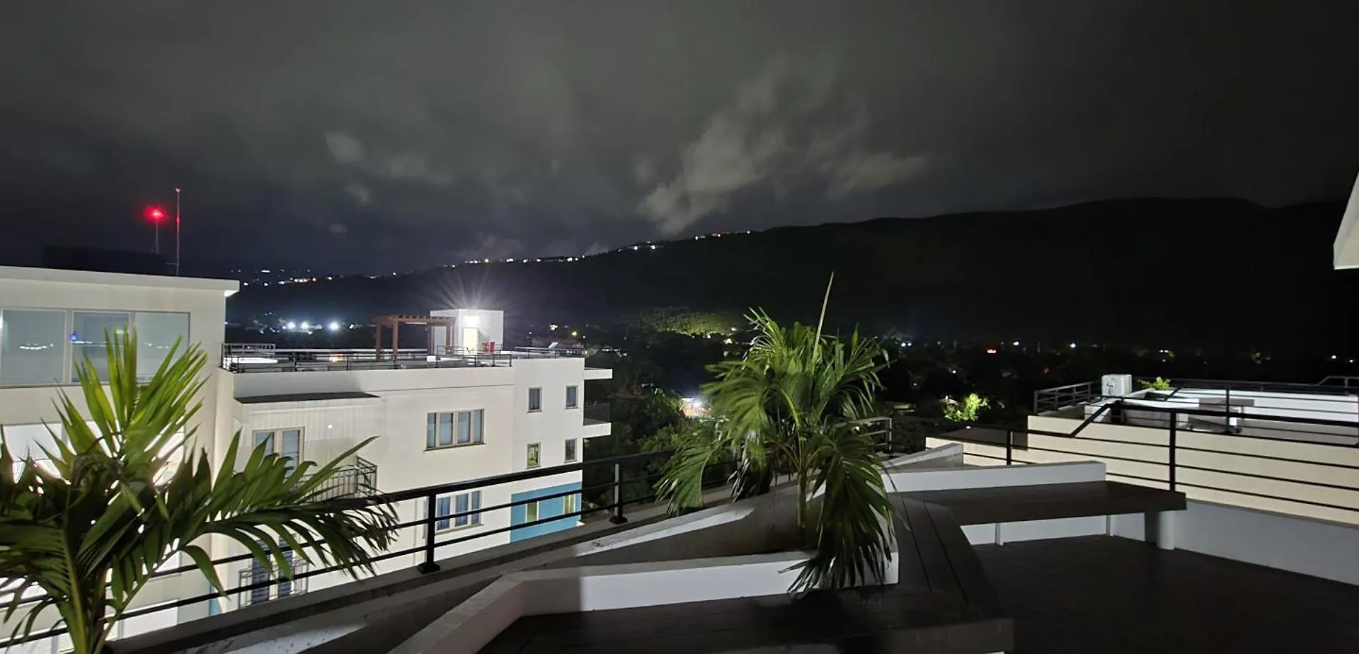 Ocsoasis Apartment Kingston Jamaica